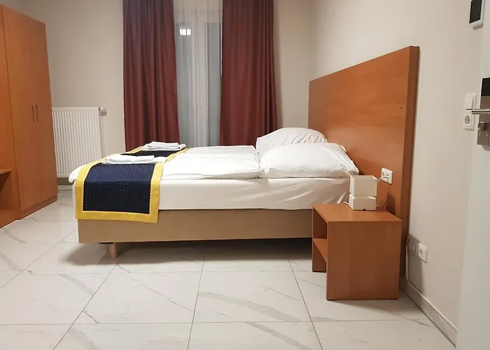 Hotel Emiliana Am Bahnhof