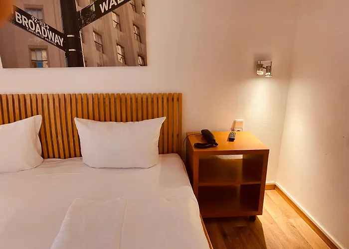 Stay Inn Central Station