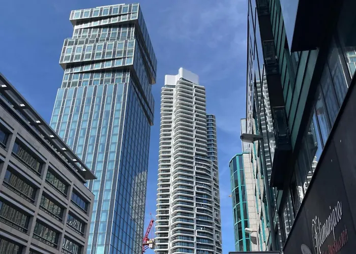 Frankfurt Messe Door To Door Apartment