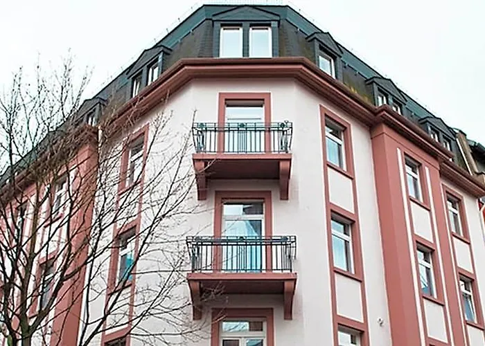 Goethe Apartments