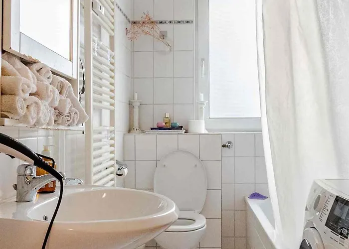 Business Flat Westend Nordend With Workspace Fast Wifi And Balcony